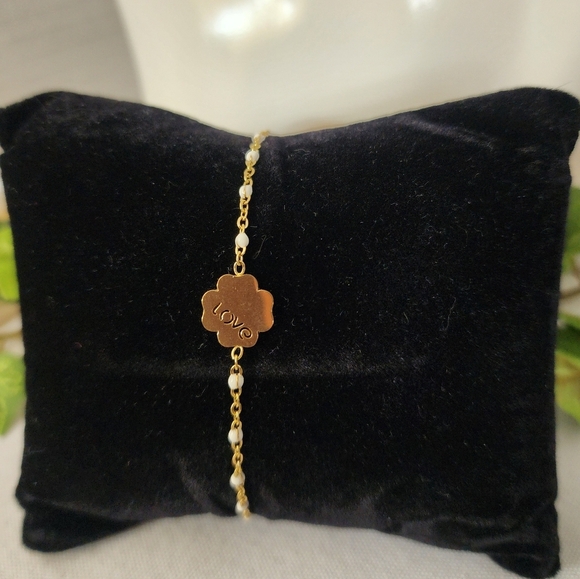 18k Gold Stainless Steel Dainty Clover Love Chain Bracelet - Picture 1 of 7
